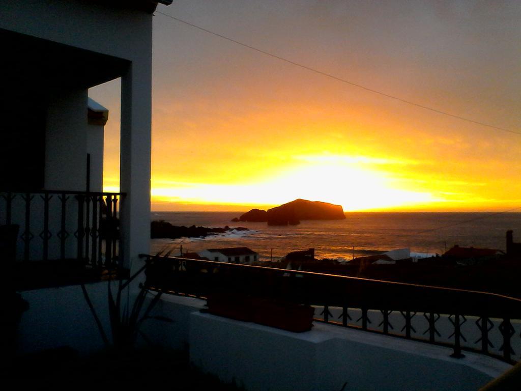 Casa Por Do Sol Villa Mosteiros  Luaran gambar